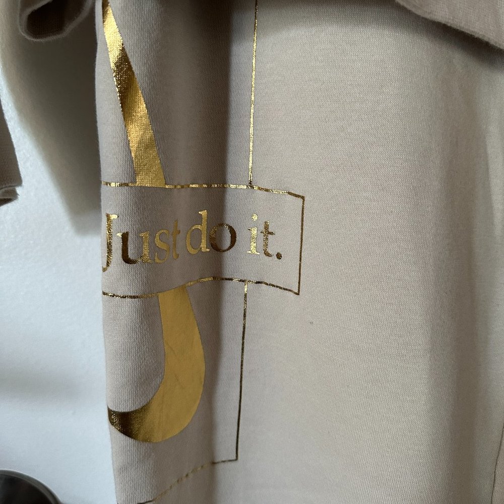 Joggers Nike Cream + Gold Metallic - US L